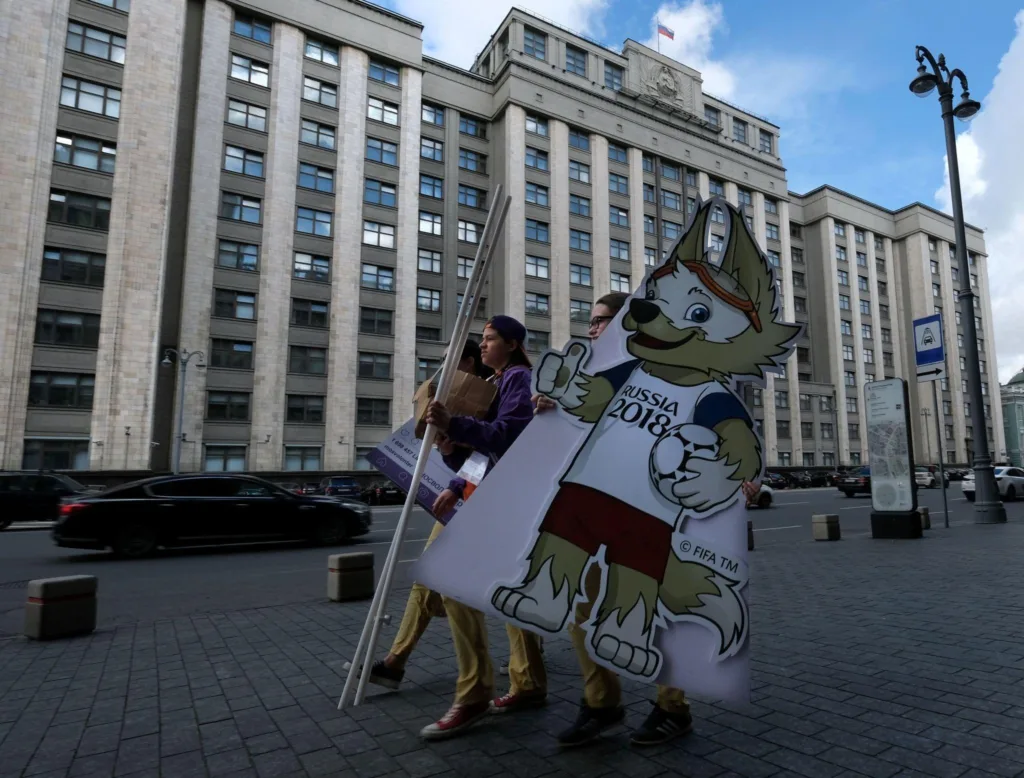 Mascota Rusia 2018  Todas las mascotas de los Mundiales: historia, curiosidades y evolución (1966–2026) 